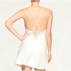 SKIMS NWOT Bridal Silk Lace Slip Dress - Marble